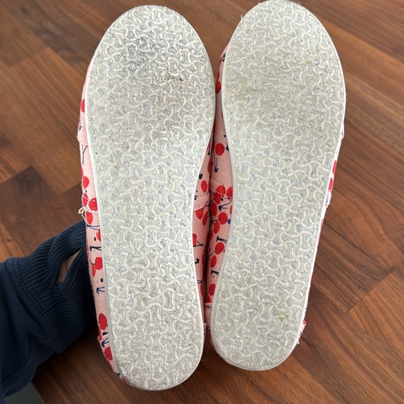 Toms Alpargata Youth Shoe (Fits Womens 8) - Picture 5 of 6